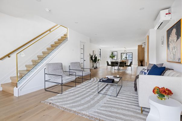 Dining room, Interior, Living room, Pendant Lights, Recessed Lighting, Wood Texture Flooring