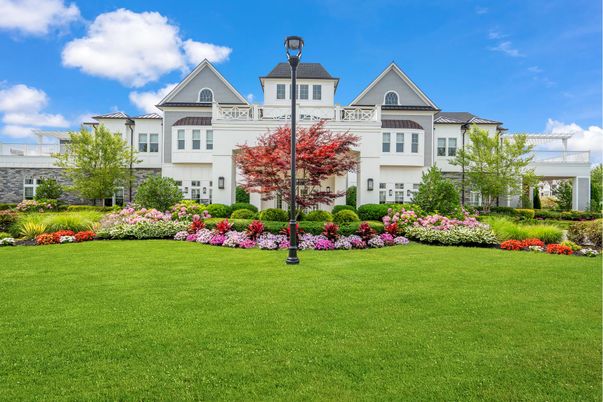 Attached, Backyard, Exterior, Facade, Queen Anne Victorian