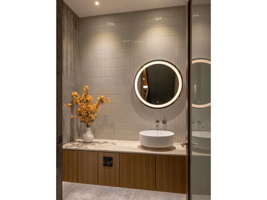 Bathroom, Interior, Recessed Lighting