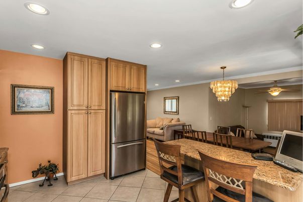 Chandelier, Dining room, Interior, Kitchen, Living room, Recessed Lighting, Stainless Steel Appliances