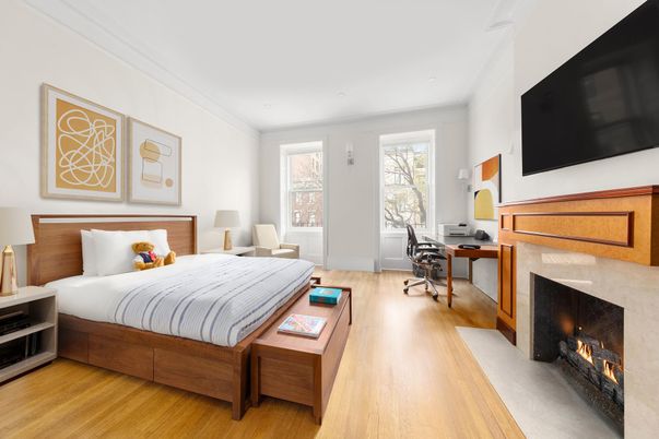 Bedroom, Fireplace, Home Office, Interior, Recessed Lighting, Wood Texture Flooring