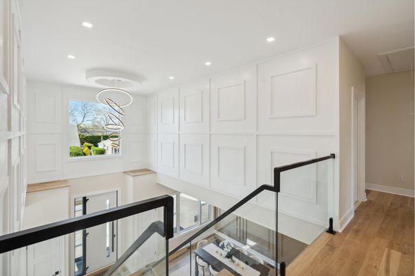Interior, Recessed Lighting, Wood Texture Flooring