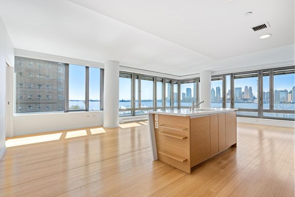 Interior, Kitchen, Recessed Lighting, Water, Wood Texture Flooring