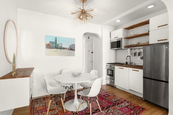 Dining room, Interior, Kitchen, Recessed Lighting, Stainless Steel Appliances, Wood Texture Flooring