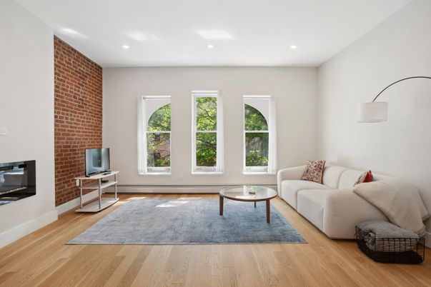 Interior, Living room, Recessed Lighting, Stone Walls, Wood Texture Flooring