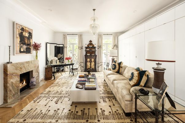 Fireplace, Interior, Living room, Pendant Lights, Recessed Lighting, Wood Texture Flooring