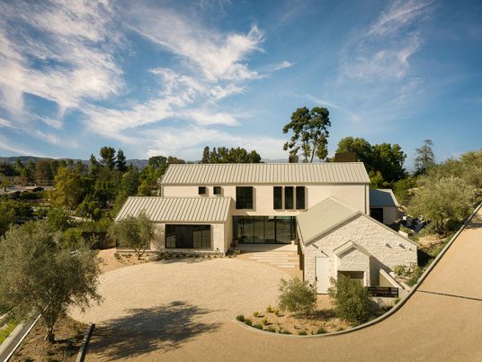 Backyard, Exterior, Facade, Mediterranean