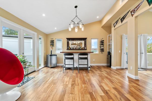 Interior, Pendant Lights, Recessed Lighting, Wood Texture Flooring