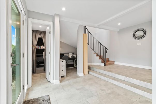 Interior, Recessed Lighting