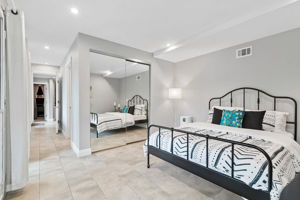 Bedroom, Interior, Recessed Lighting