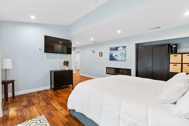 Bedroom, Interior, Recessed Lighting, Wood Texture Flooring
