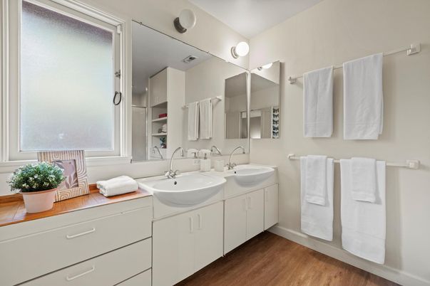 Bathroom, Dual Sink Vanities, Interior, Wood Texture Flooring