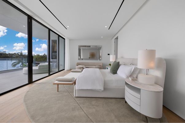Bedroom, Interior, Recessed Lighting, Water, Wood Texture Flooring