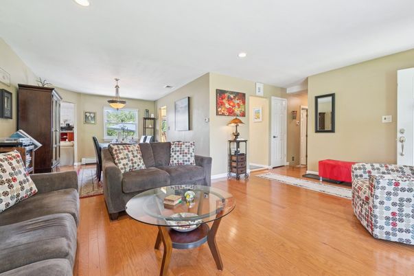 Dining room, Interior, Living room, Recessed Lighting, Wood Texture Flooring