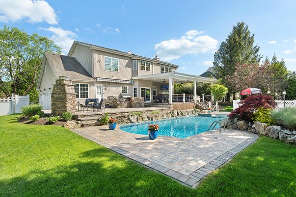 Backyard, Exterior, Pool