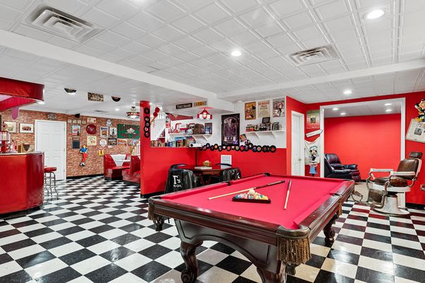 Billiard Table, Game Room, Interior, Recessed Lighting