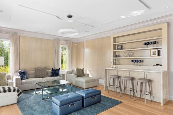 Interior, Living room, Pendant Lights, Recessed Lighting, Wood Texture Flooring