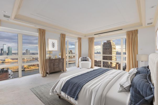 Bedroom, Interior, Water