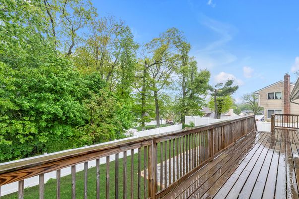 Exterior, Wood Texture Flooring