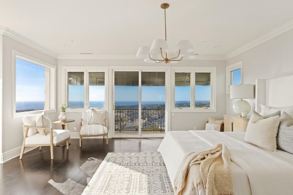 Bedroom, Interior, Pendant Lights, Water, Wood Texture Flooring