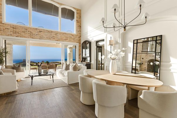 Chandelier, Dining room, Interior, Living room, Pendant Lights, Water, Wood Texture Flooring