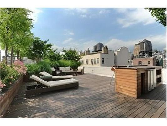 Exterior, Wood Texture Flooring