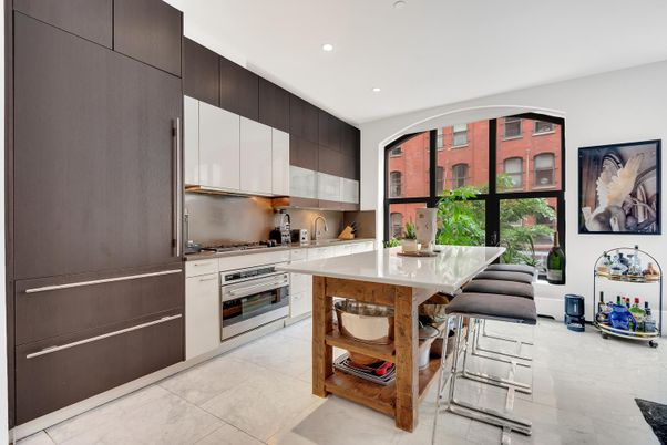 Dining room, Interior, Kitchen, Recessed Lighting, Stainless Steel Appliances