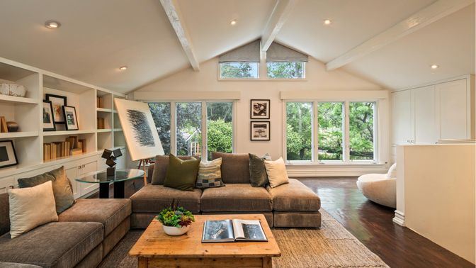 Interior, Living room, Recessed Lighting, Wood Texture Flooring