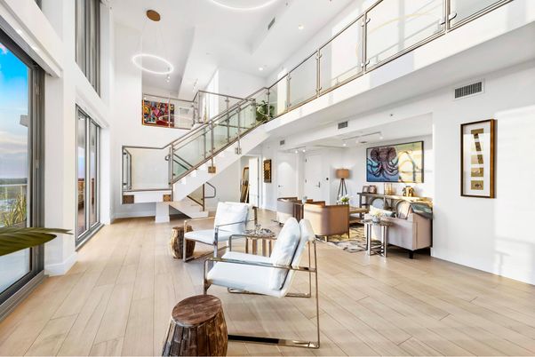 Interior, Living room, Pendant Lights, Recessed Lighting, Wood Texture Flooring