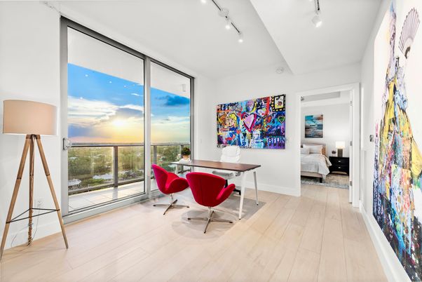 Bedroom, Home Office, Interior, Wood Texture Flooring