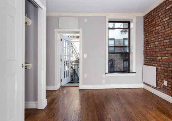 Empty room, Interior, Stone Walls, Wood Texture Flooring