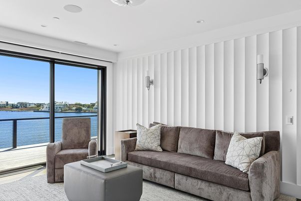 Interior, Living room, Recessed Lighting, Water