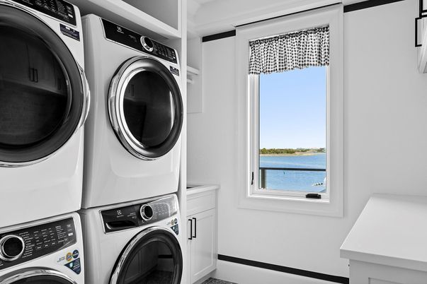 Interior, Utility Closets, Washer, Water
