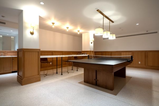 Game Room, Interior, Recessed Lighting