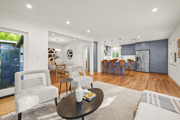 Dining room, Interior, Kitchen, Pendant Lights, Recessed Lighting, Stainless Steel Appliances, Wood Texture Flooring