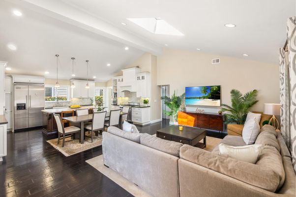 Dining room, Interior, Kitchen, Living room, Pendant Lights, Recessed Lighting, Stainless Steel Appliances, Wood Texture Flooring