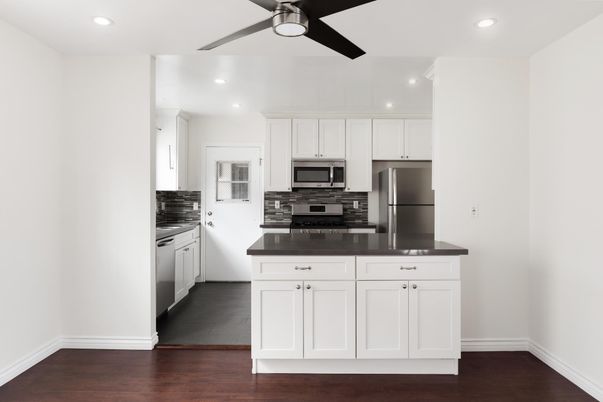 Interior, Kitchen, Recessed Lighting, Stainless Steel Appliances, Wood Texture Flooring
