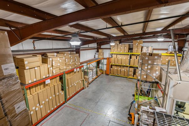 Garage, Interior, Wooden Beams