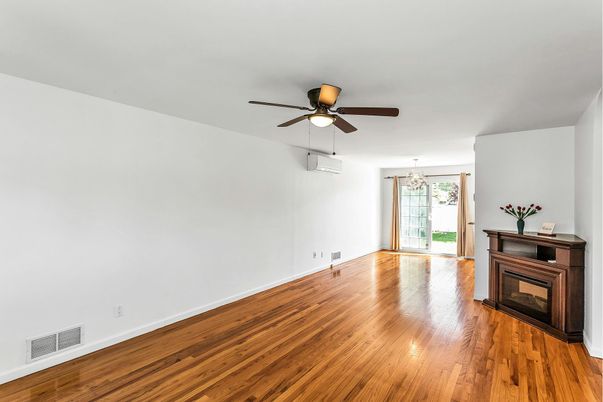 Empty room, Fireplace, Interior, Wood Texture Flooring