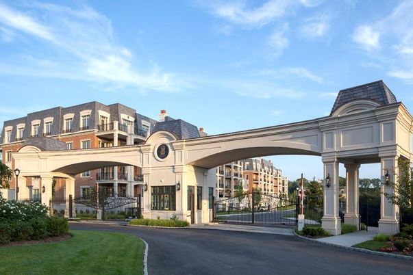 Exterior, Facade, French Provincial
