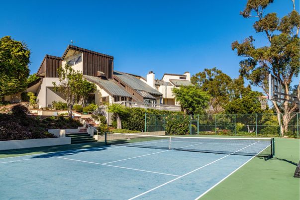 Exterior, Tennis Courts
