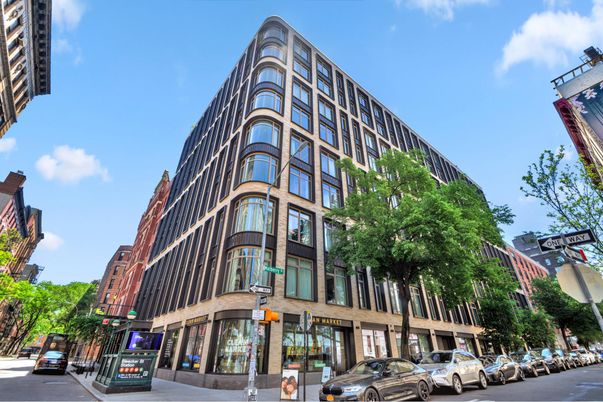 Exterior, Facade, Condo Building