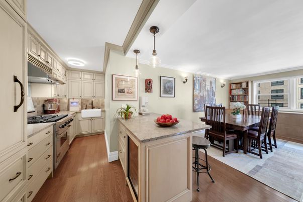 Dining room, Interior, Kitchen, Pendant Lights, Stainless Steel Appliances, Wood Texture Flooring