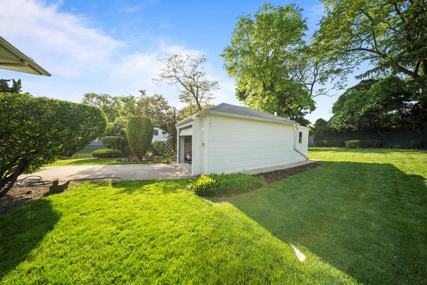 Backyard, Detached Garage, Exterior