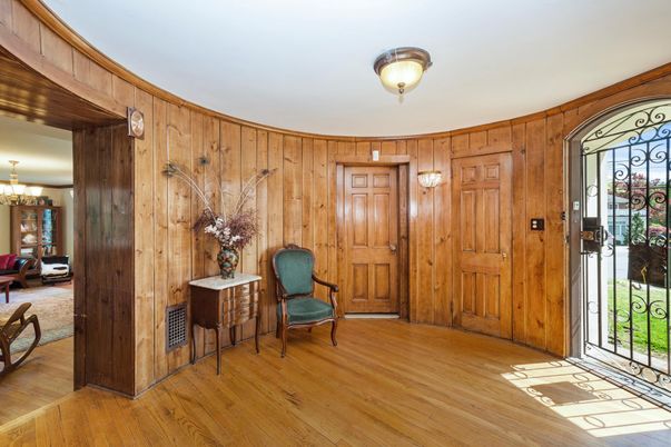 Chandelier, Interior, Wood Texture Flooring, Wooden Walls