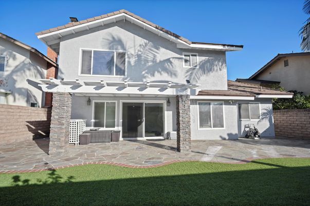 Exterior, Hot Tub