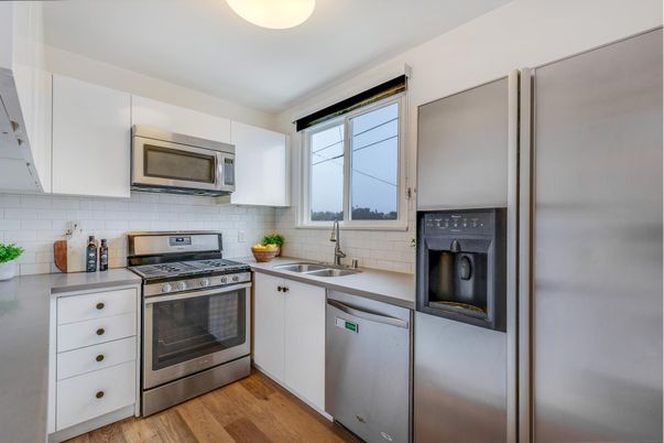Interior, Kitchen, Stainless Steel Appliances, Wood Texture Flooring
