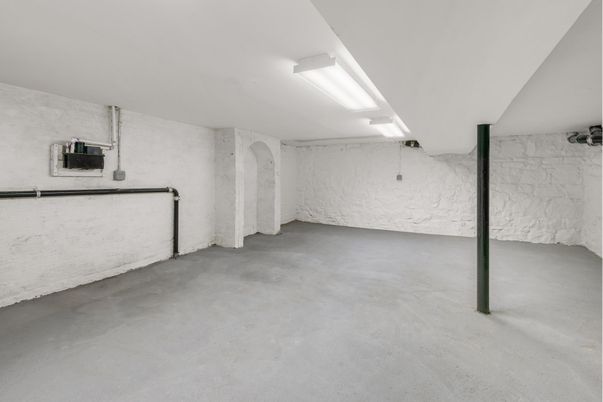 Interior, Marble Walls