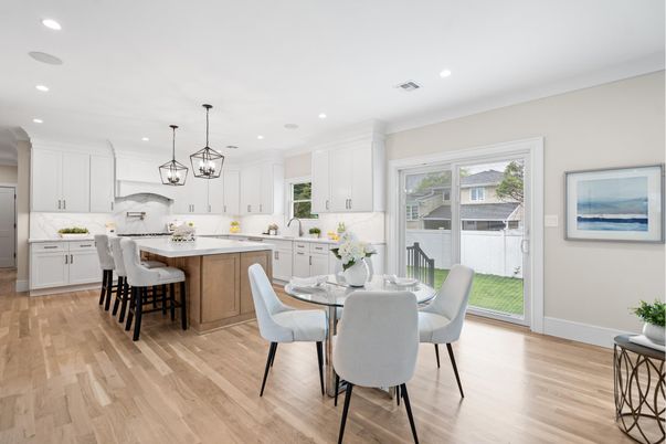 Dining room, Interior, Kitchen, Pendant Lights, Recessed Lighting, Wood Texture Flooring