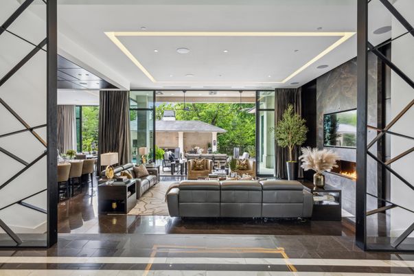 Fireplace, Interior, Living room, Recessed Lighting